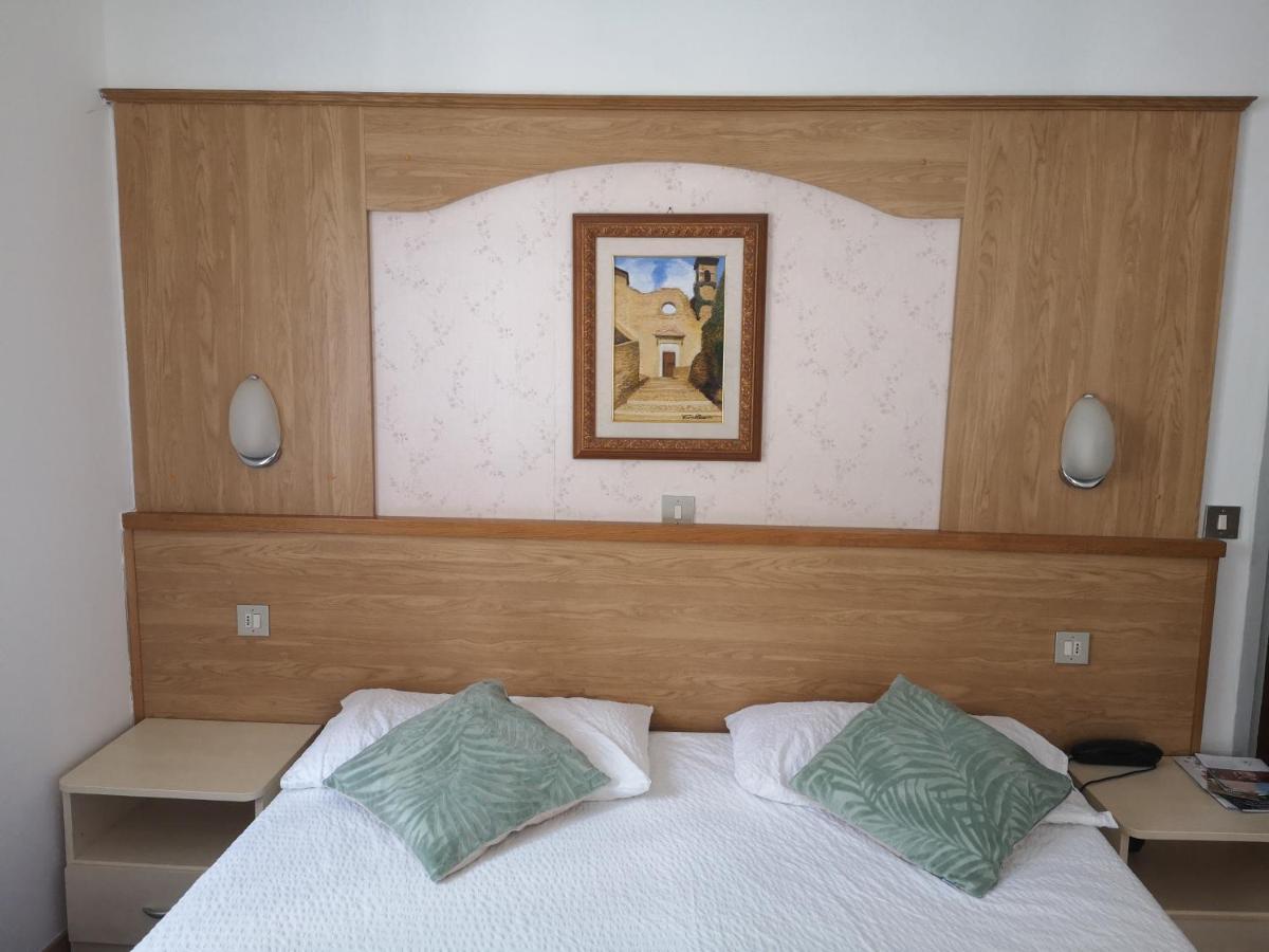 Hotel Villa Milano Peio Fonti Kültér fotó