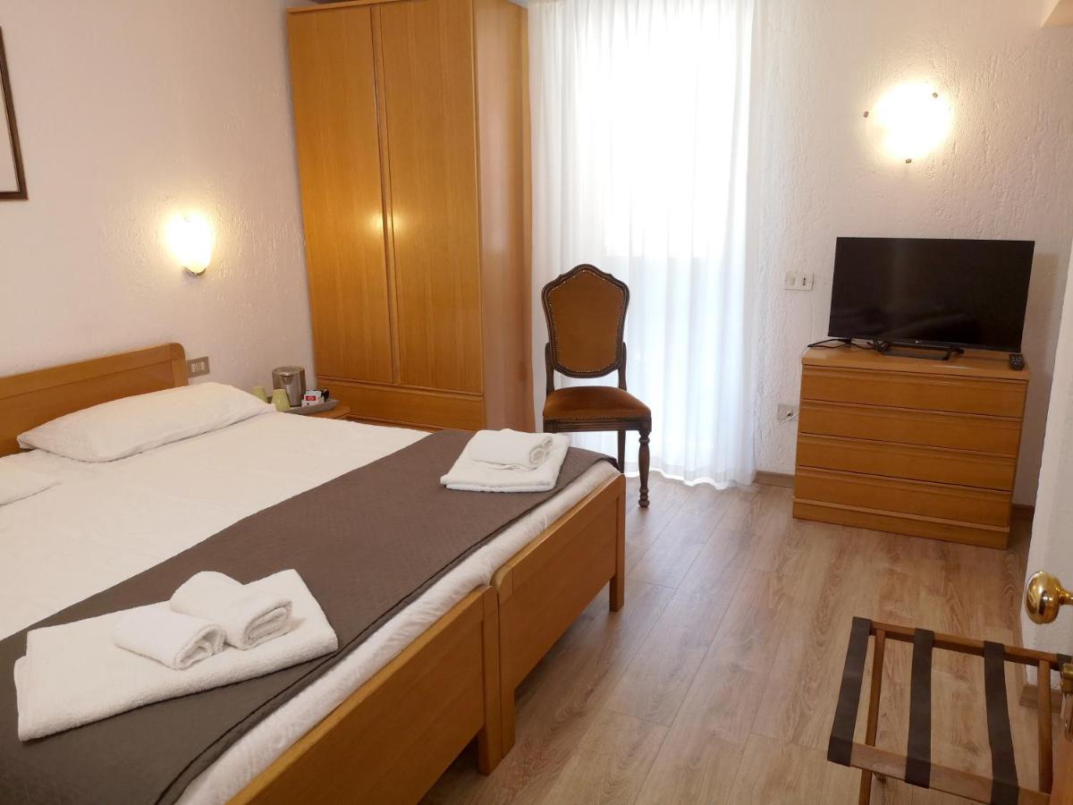 Hotel Villa Milano Peio Fonti Kültér fotó