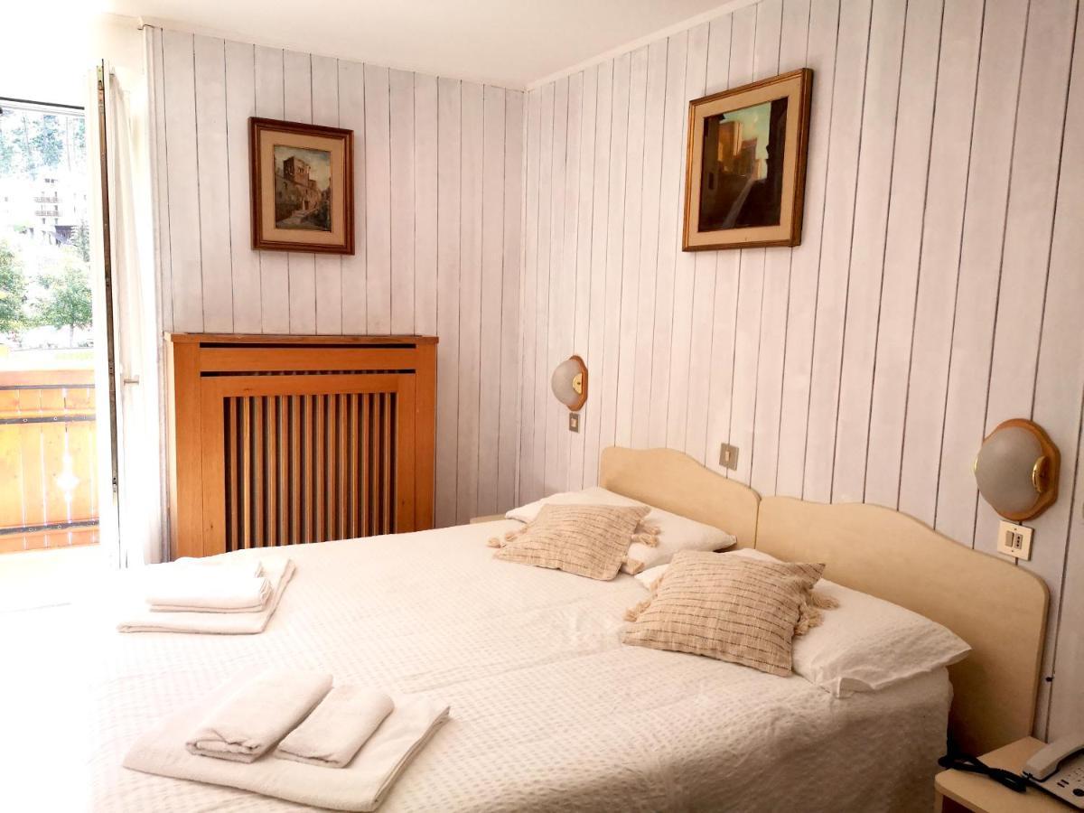 Hotel Villa Milano Peio Fonti Kültér fotó