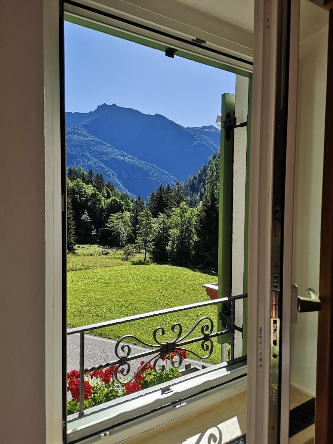 Hotel Villa Milano Peio Fonti Kültér fotó